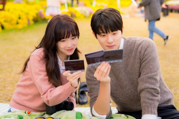 쿠팡플레이 새벽 2시의 신데렐라