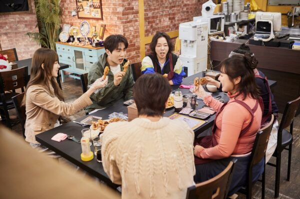 쿠팡플레이 예능 '자매치킨' 1화 공개