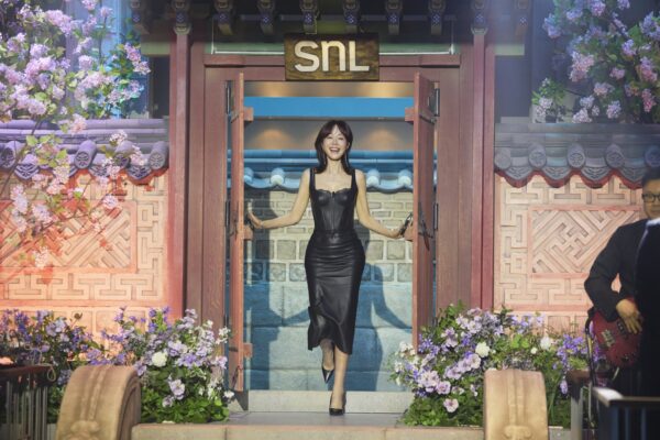 쿠팡플레이 코미디 쇼 'SNL 코리아'시즌 8, 최종화 호스트 엄지원